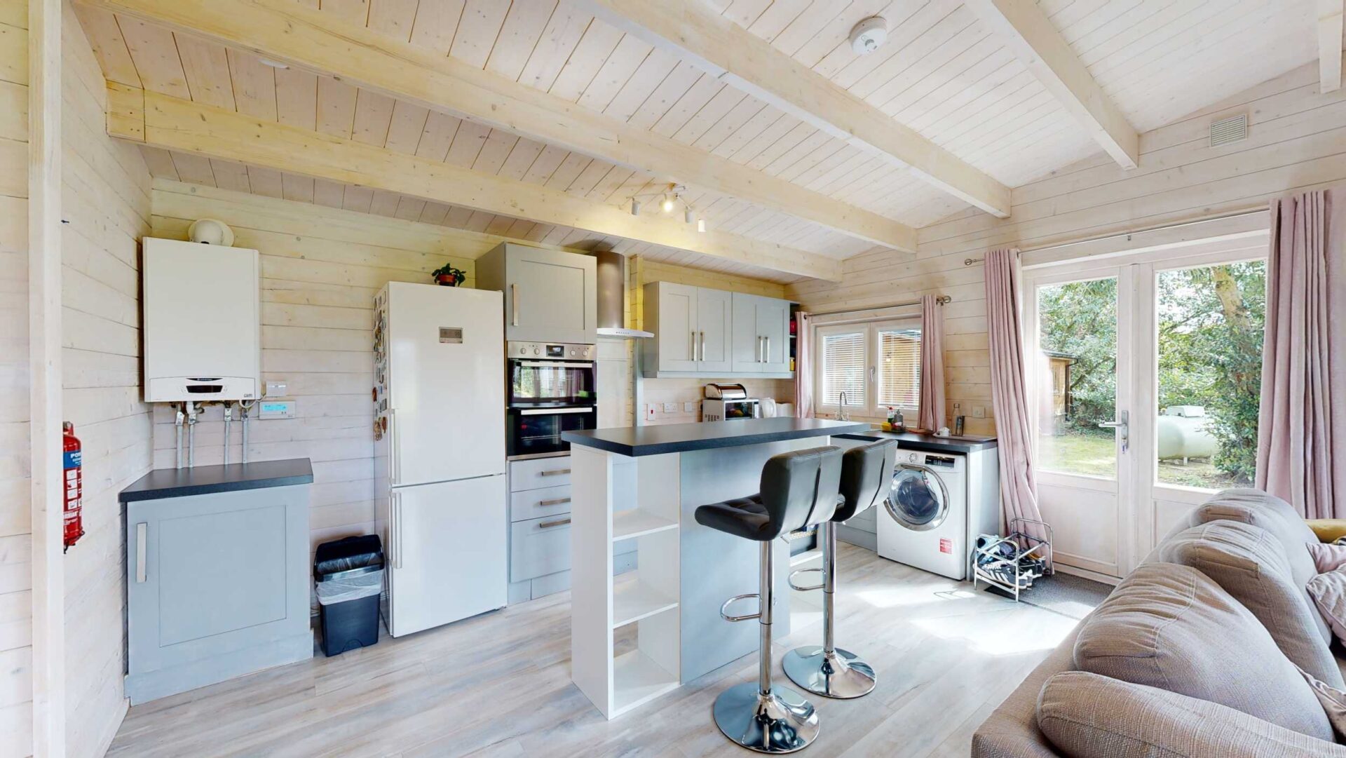 Custom Log Cabin | Completed Projects | MYCABIN.IE